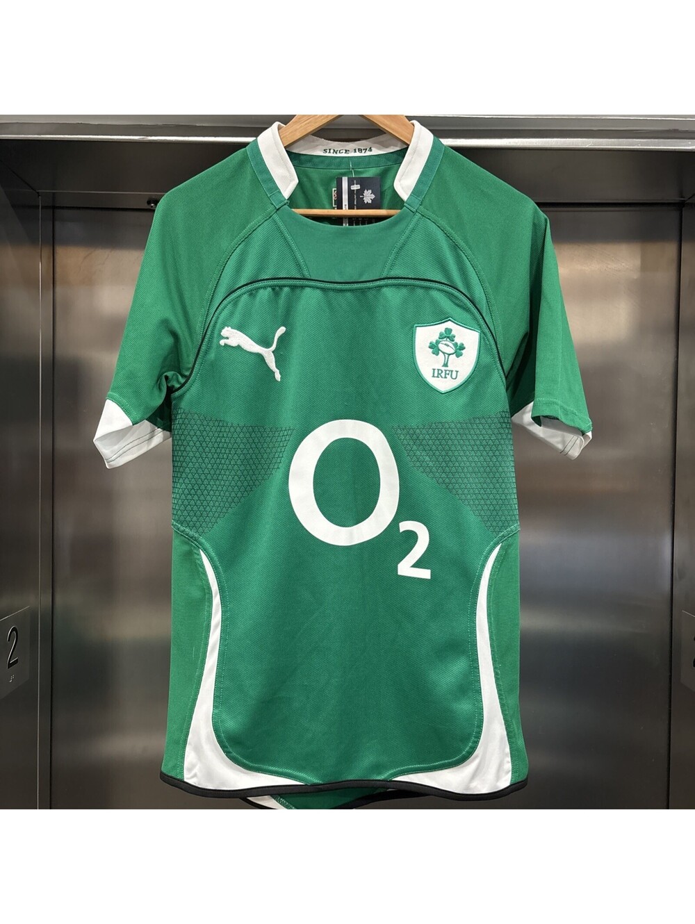 Mens Sz M Ireland IRFU Puma Rugby Football Union Team Jersey
